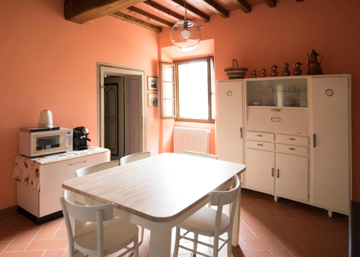 Villa Moris Bed And Breakfast Tavarnelle Val di Pesa Exterior photo